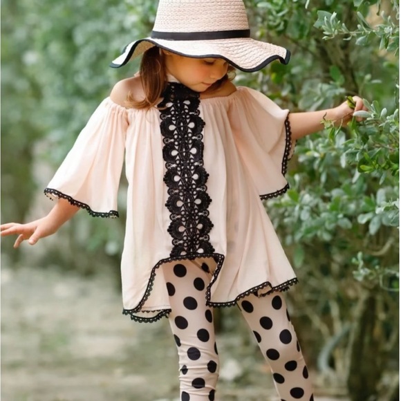 Girls size 4/5T light pink/apricot tie around neck blouse and polka dot pants - Picture 2 of 5